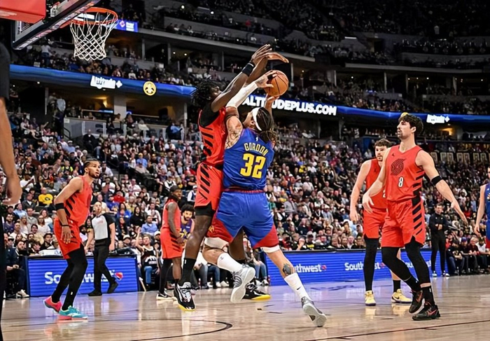 开拓者新星西索科表现低迷助球队失利