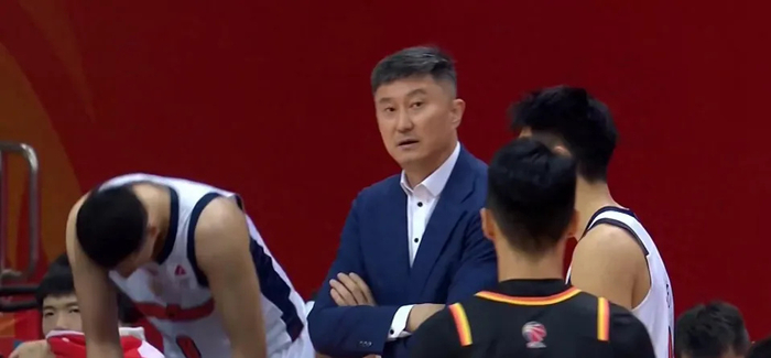 广东宏远青训危机：老将占据轮换时间 新人被冷